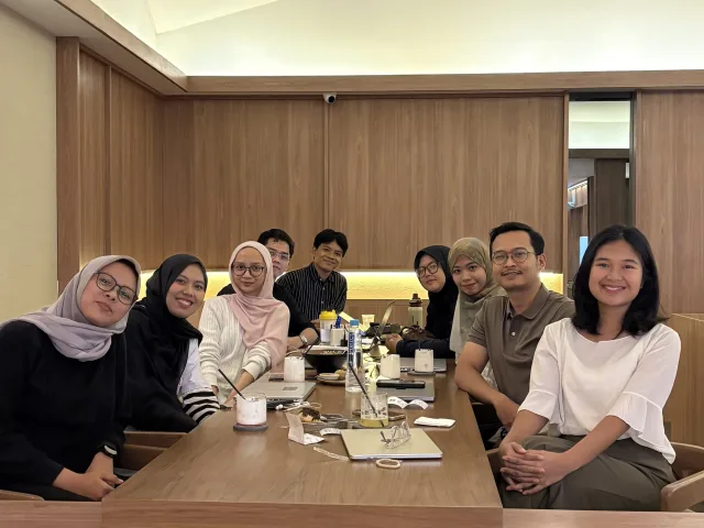 Bandung Remote Club members at their first work-from-cafe meetup
