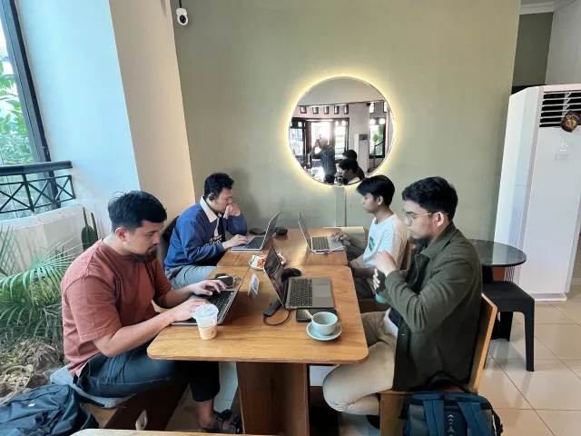 Makassar Remote Club members at a work-from-cafe meetup in Monolith